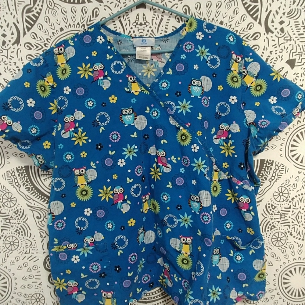 3xl scrub top